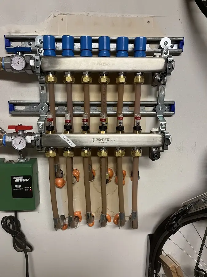 Plumber performing Leak Detection at a residential property in Lexington